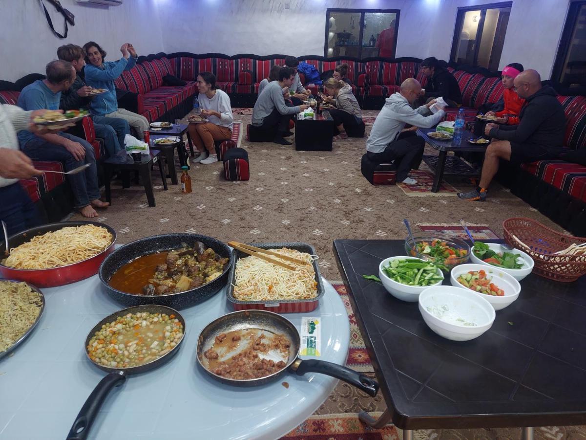 Wadi Rum Oryx Hostel & Tours Zewnętrze zdjęcie